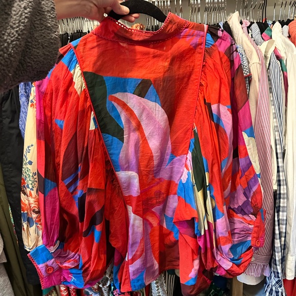 FARM Rio Multicolor Puff Sleeve Top - Picture 3 of 3